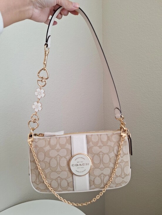 Coach Handbags - NWT Coach Lonnie Baguette crossbody In Signature Jacquard C8306